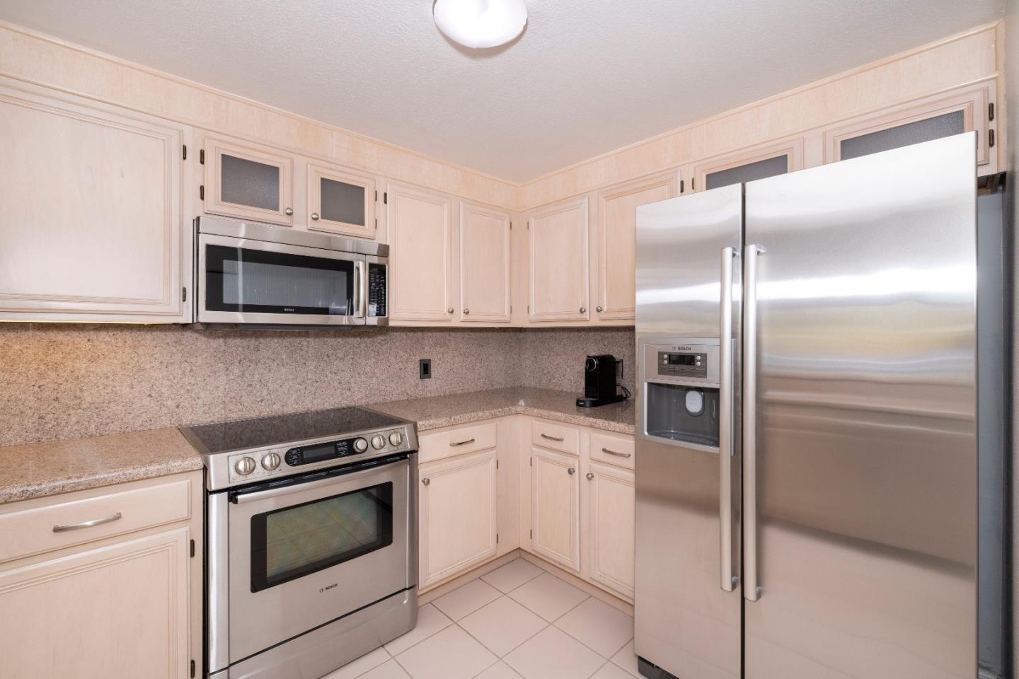 Photo #17: ML82047239 Listing: Photo #17