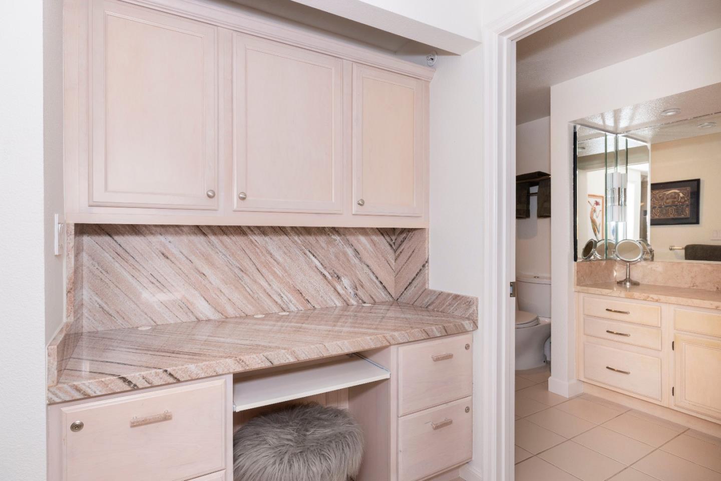 Photo #18: ML82047239 Listing: Photo #18