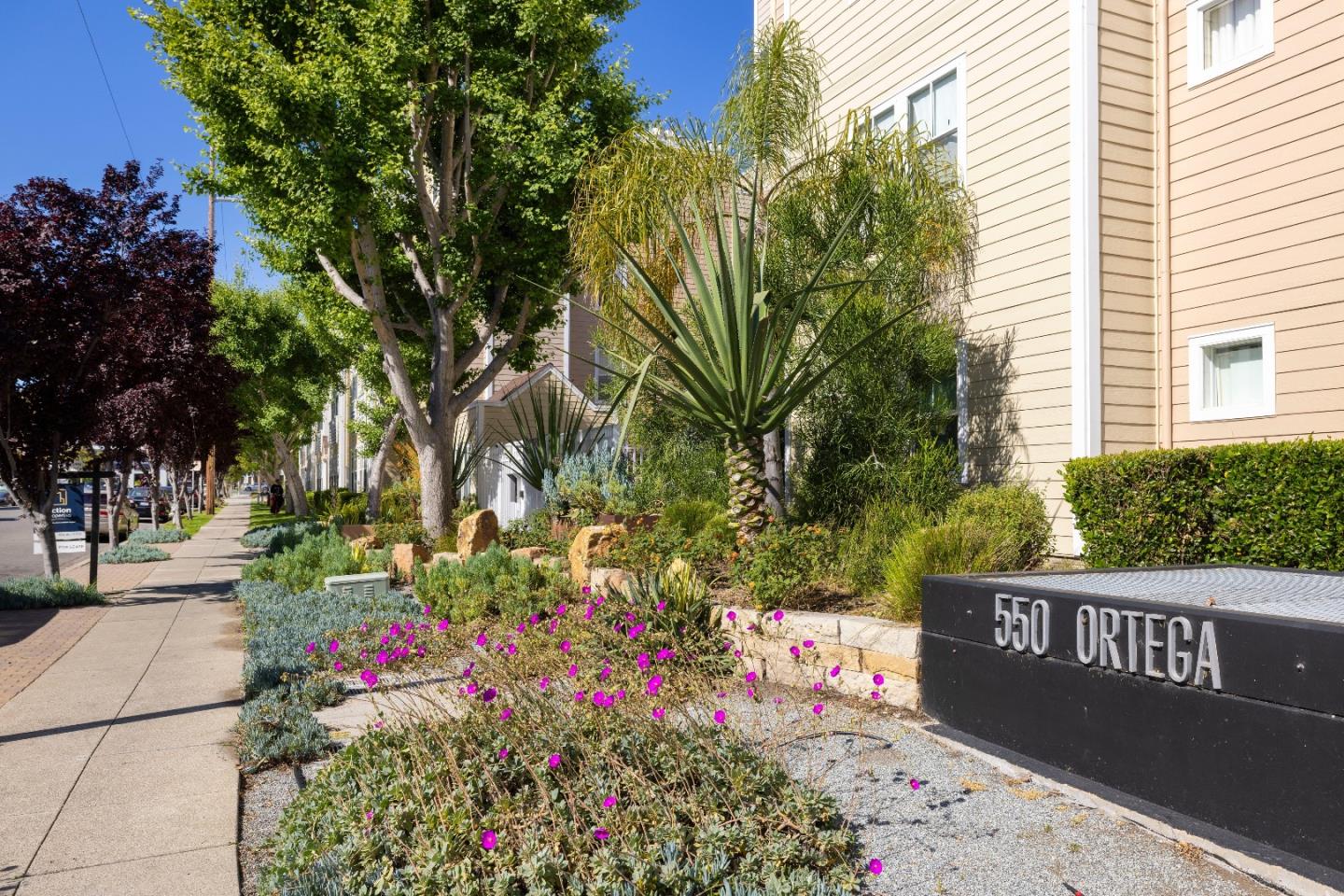 Photo #2: ML82047239 Listing: Photo #2