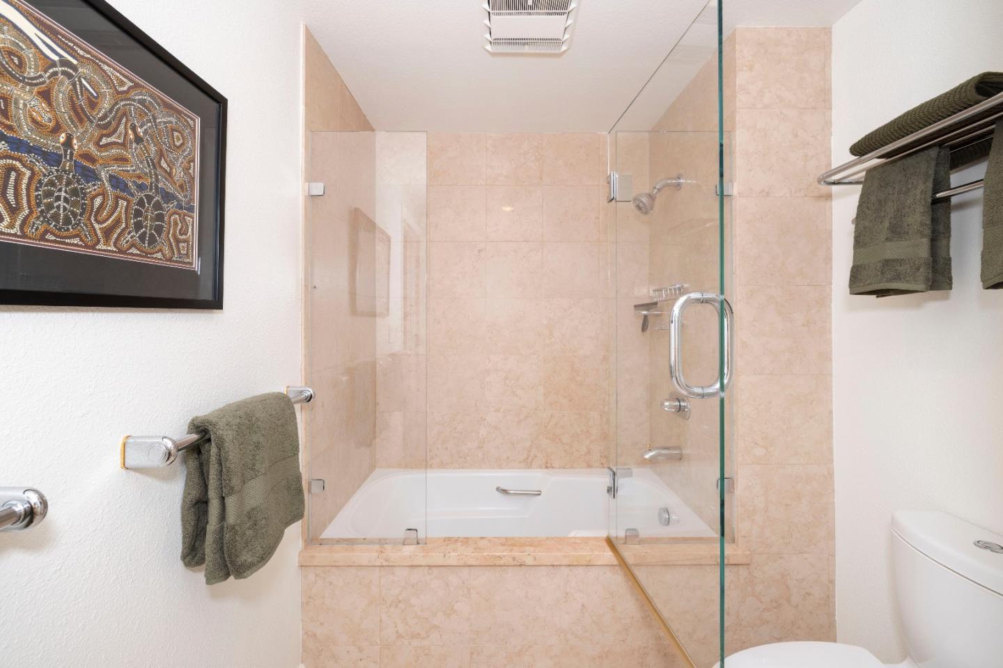 Photo #23: ML82047239 Listing: Photo #23