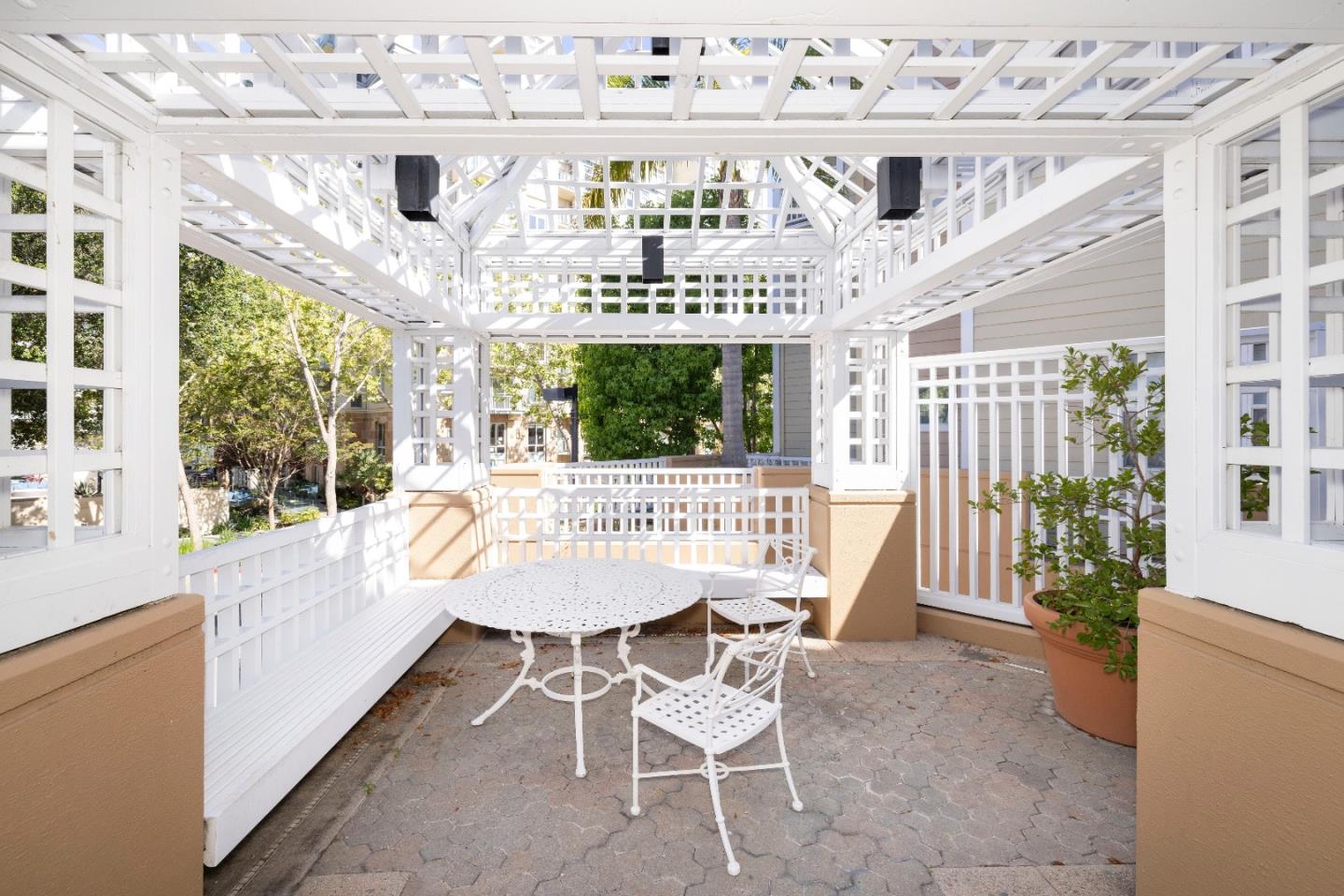 Photo #28: ML82047239 Listing: Photo #28