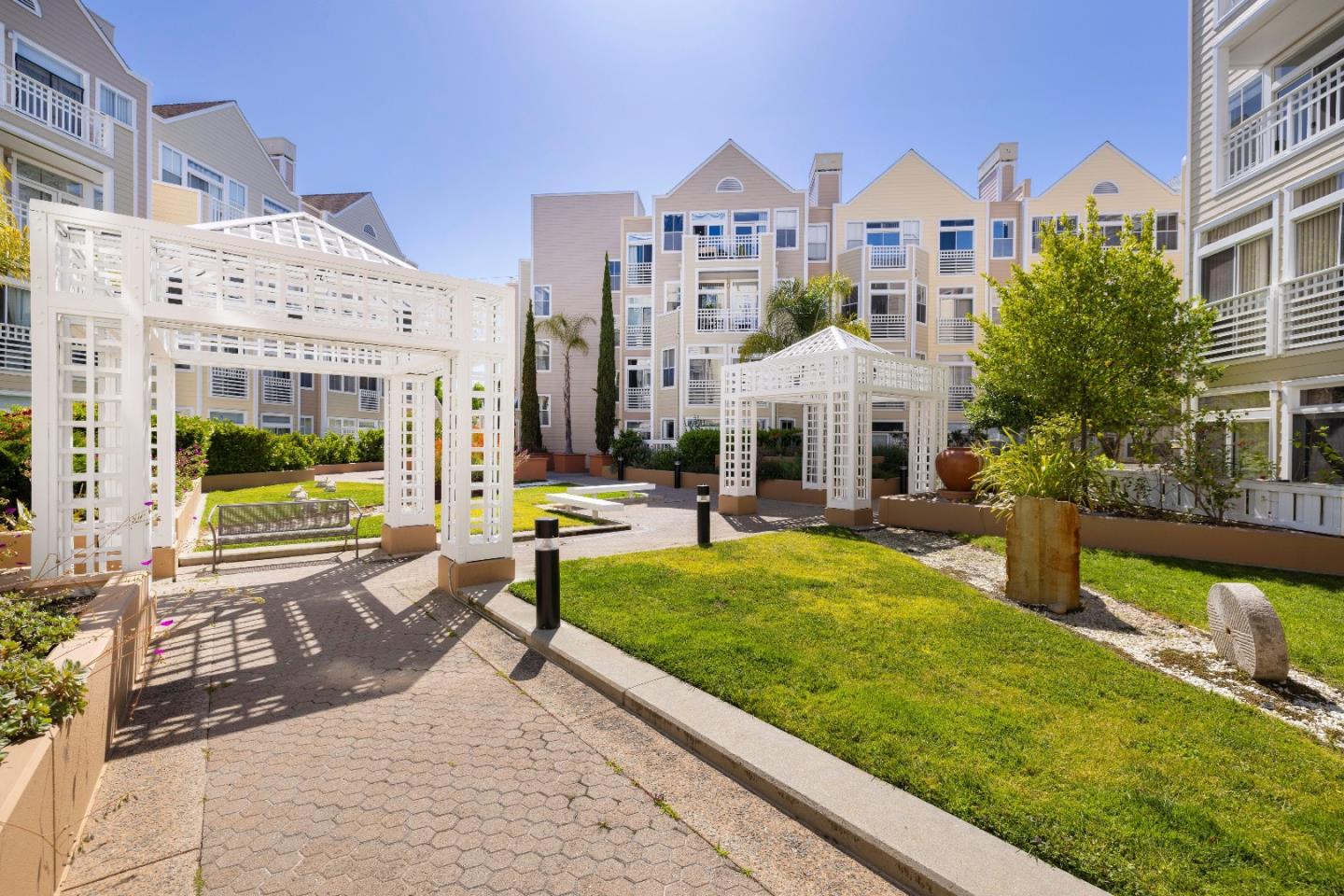Photo #6: ML82047239 Listing: Photo #6