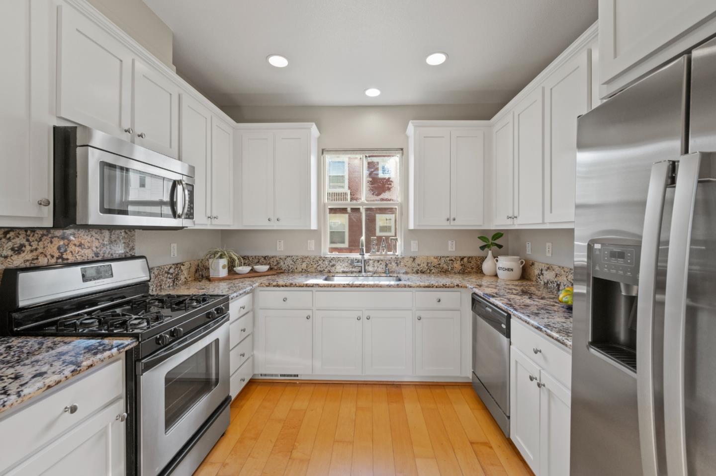 Photo #10: ML82047245 Listing: Photo #10
