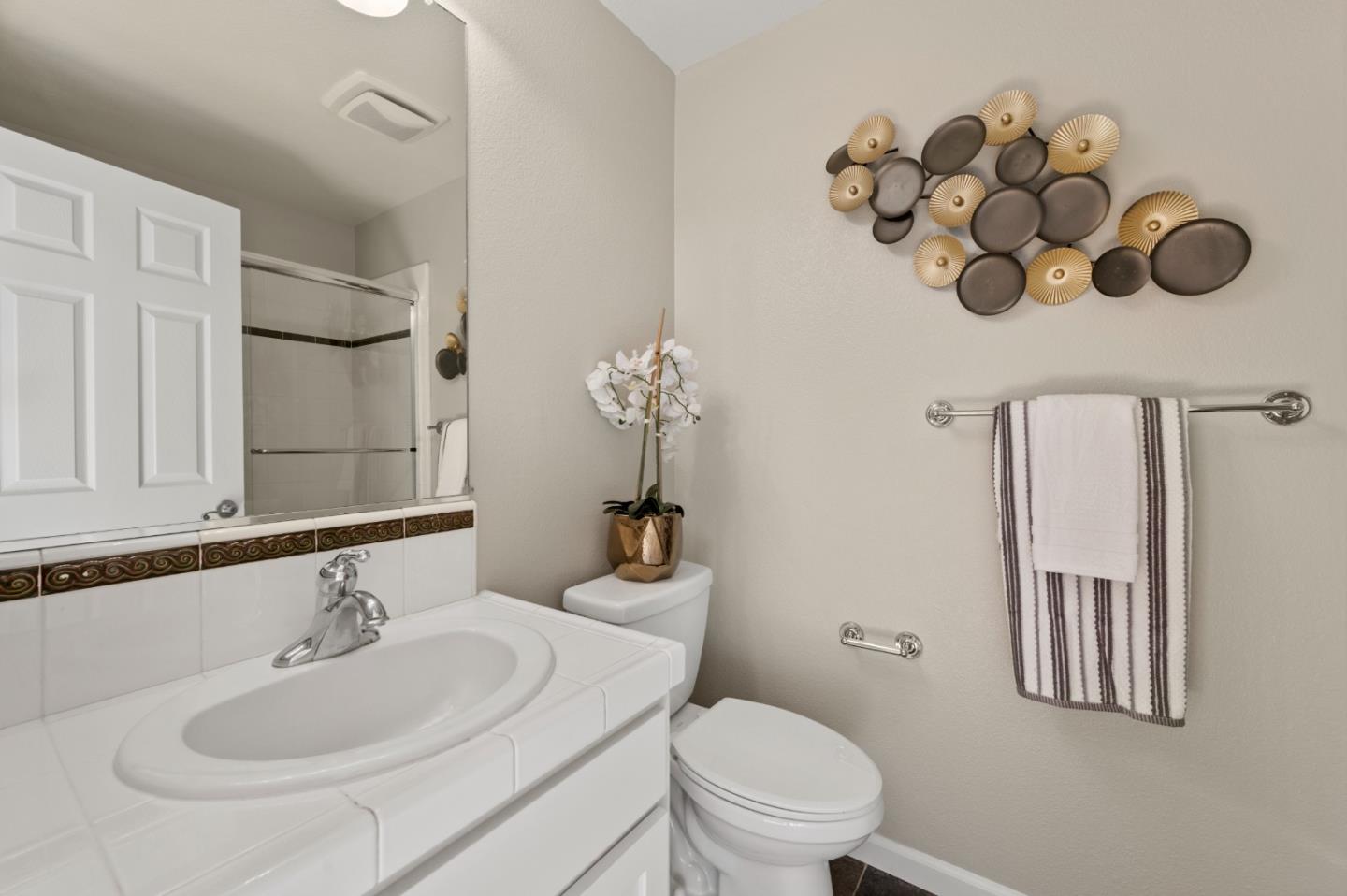 Photo #13: ML82047245 Listing: Photo #13
