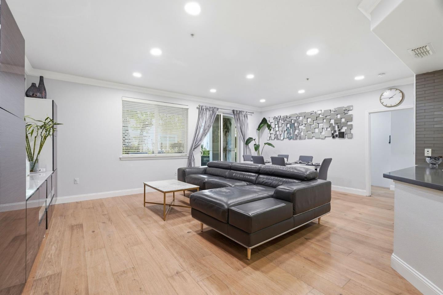 Photo #6: ML82047249 Listing: Photo #6