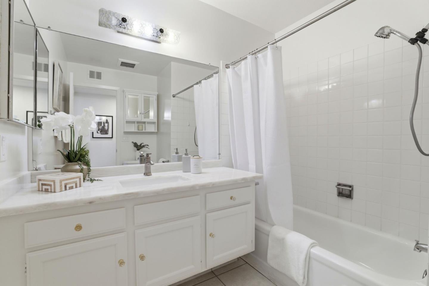 Photo #20: ML82047253 Listing: Photo #20
