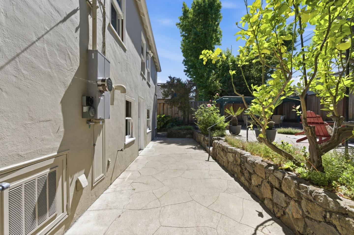 Photo 42