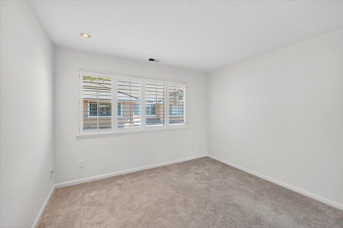 Photo #31: ML82047340 Listing: Photo #31