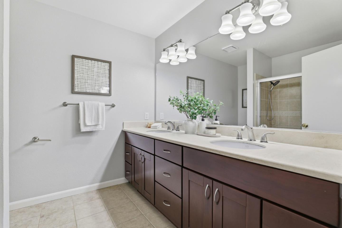 Photo #19: ML82047348 Listing: Photo #19