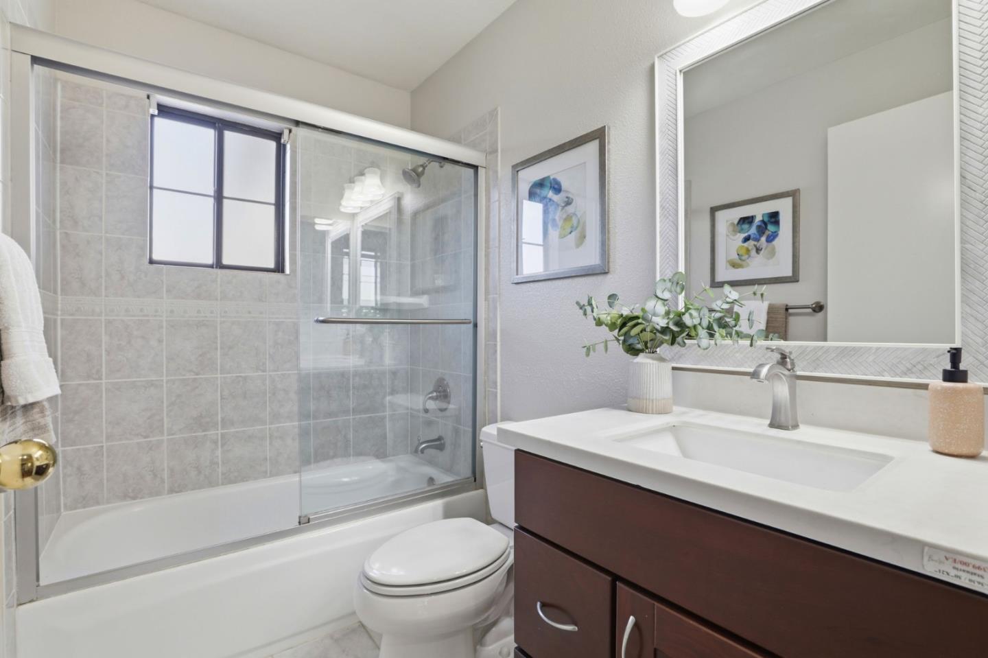 Photo #25: ML82047348 Listing: Photo #25
