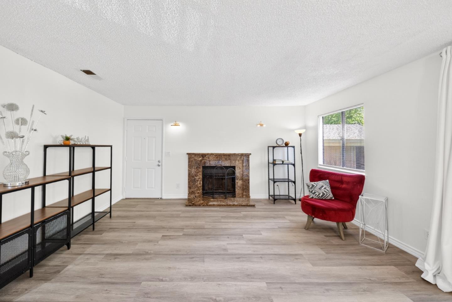 Photo #3: ML82047361 Listing: Photo #3