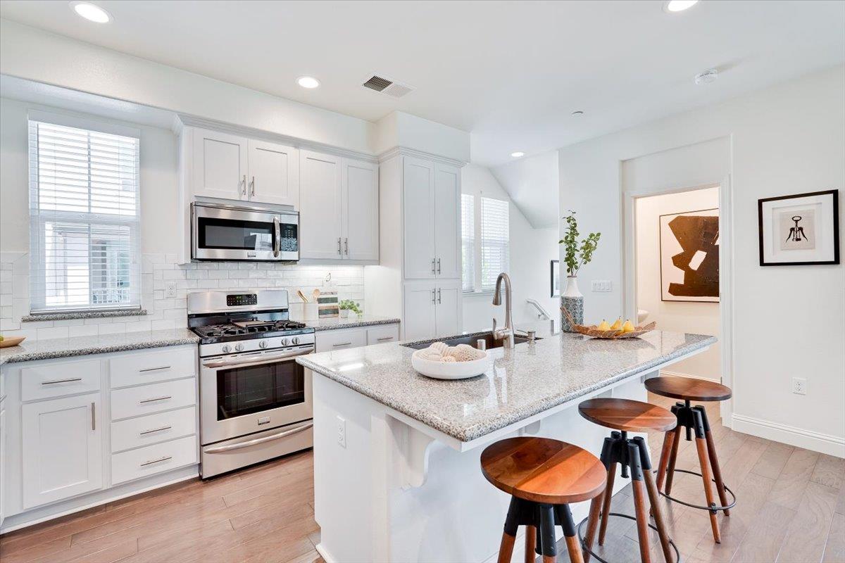 Photo #13: ML82047366 Listing: Photo #13