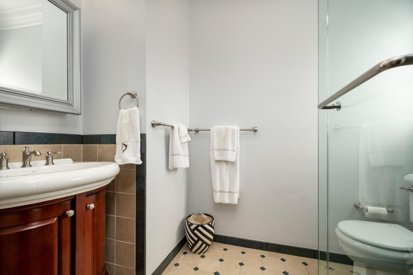 Photo #11: ML82047368 Listing: Photo #11