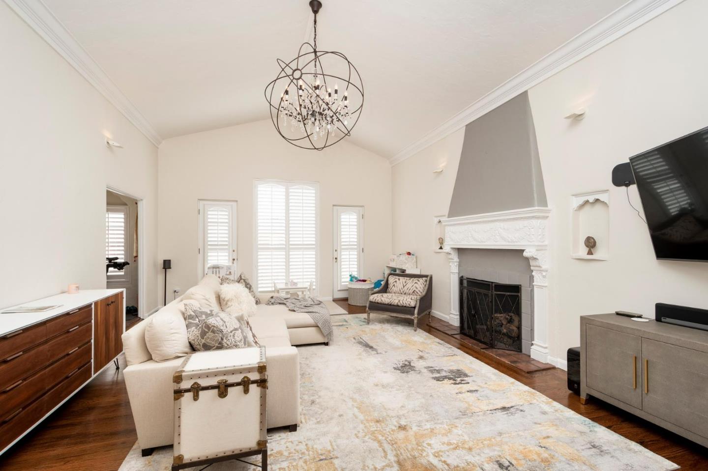 Photo #5: ML82047368 Listing: Photo #5