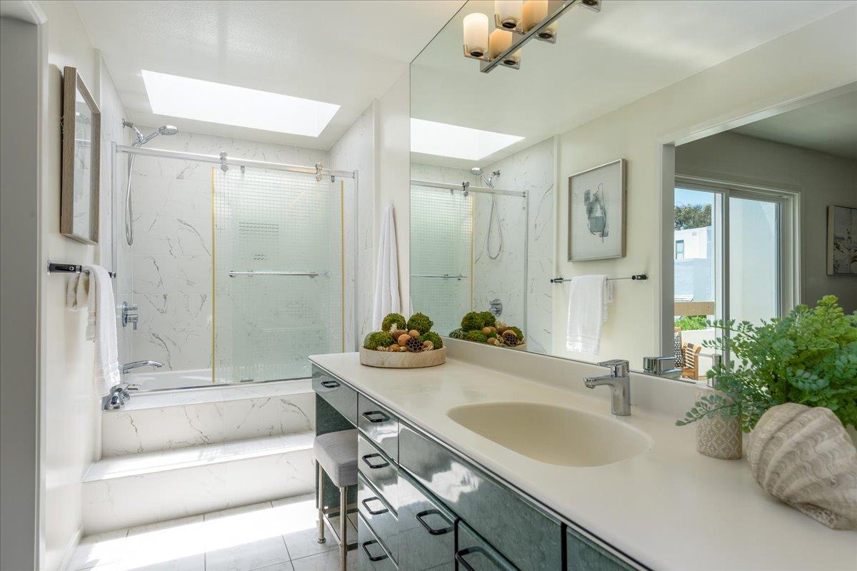 Photo #10: ML82047408 Listing: Photo #10