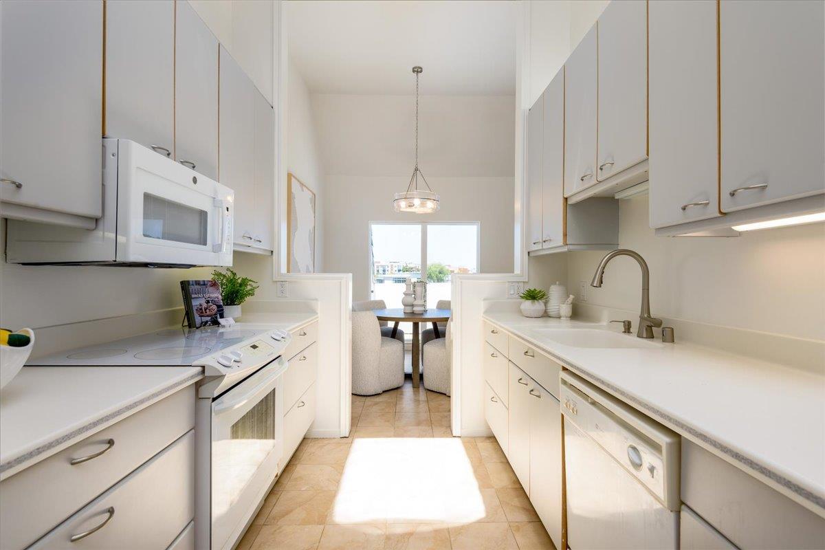 Photo #8: ML82047408 Listing: Photo #8