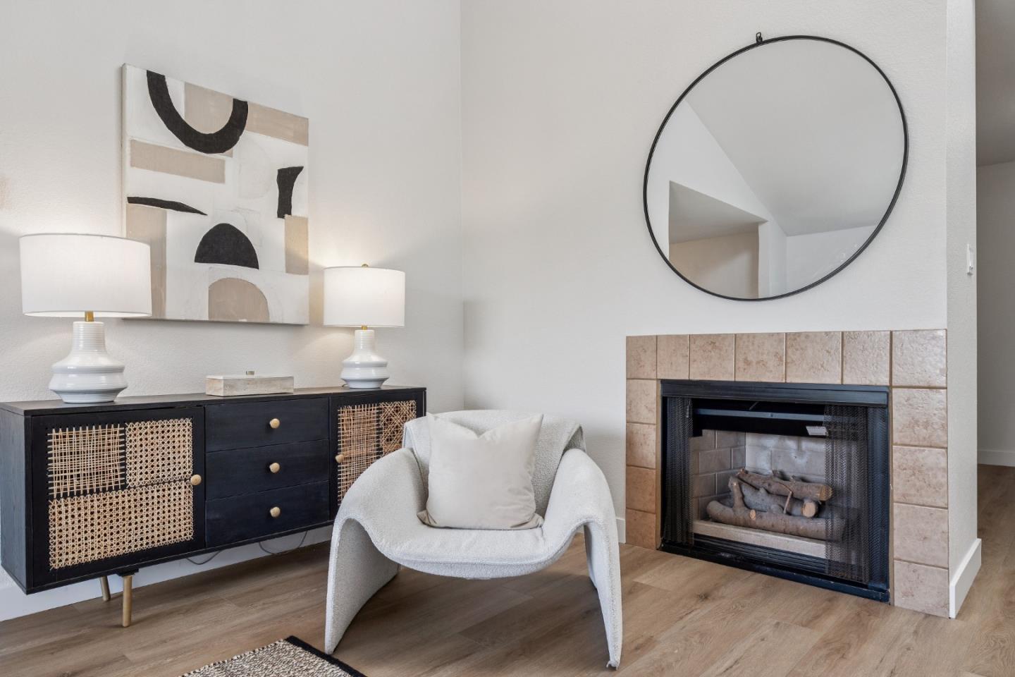 Photo #8: ML82047409 Listing: Photo #8