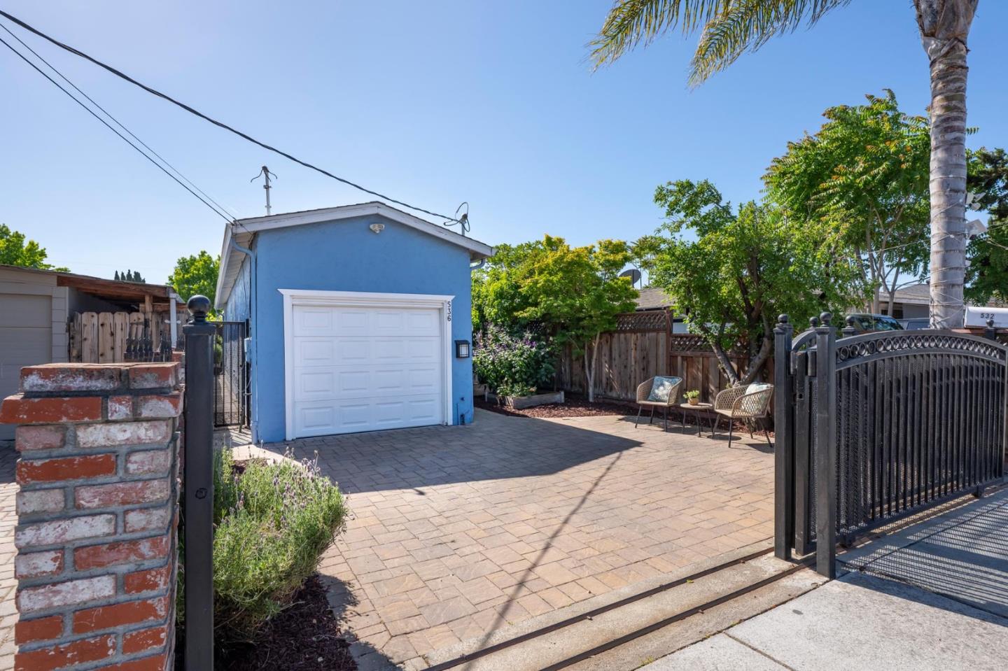 536 Stanford AVE, RedwoodCity, CA 94063, Photo 2