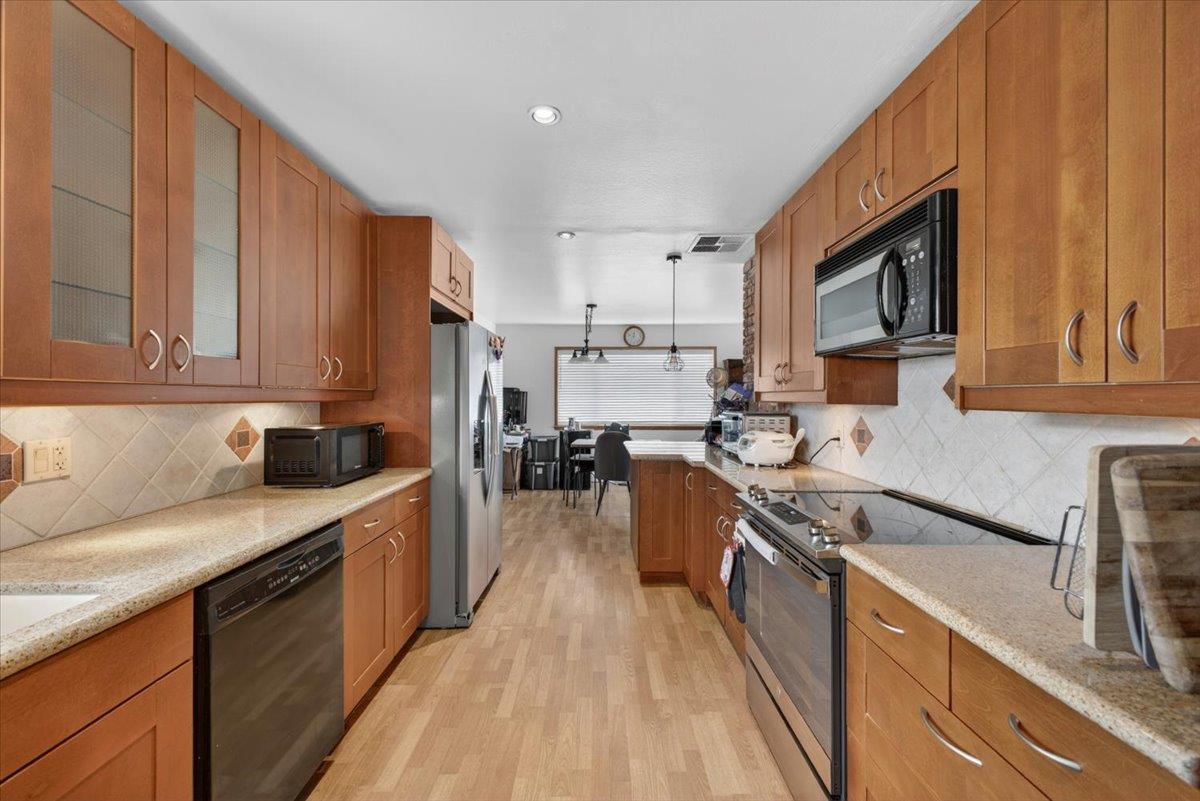 251 La Mesa DR, Salinas, CA 93901, Photo 6