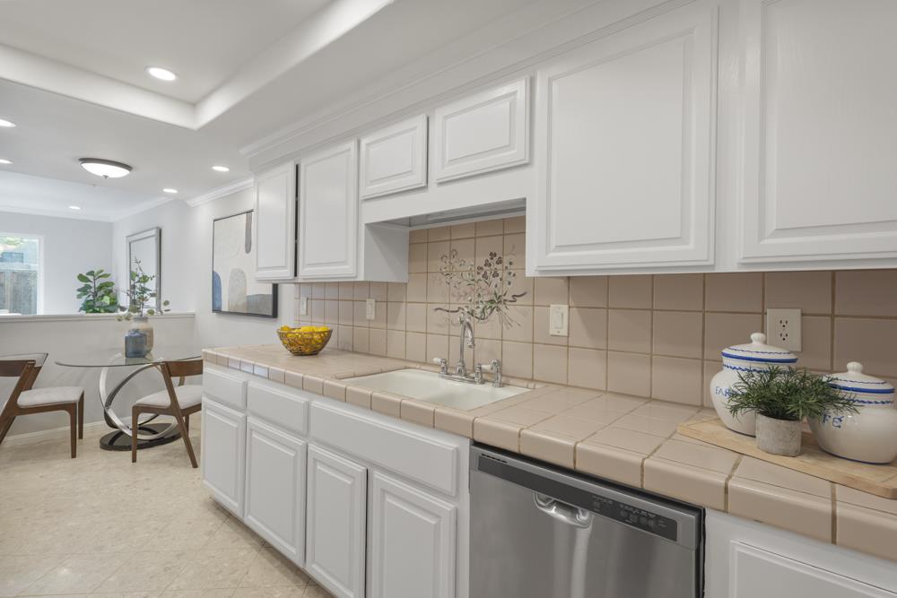Photo #19: ML82047448 Listing: Photo #19