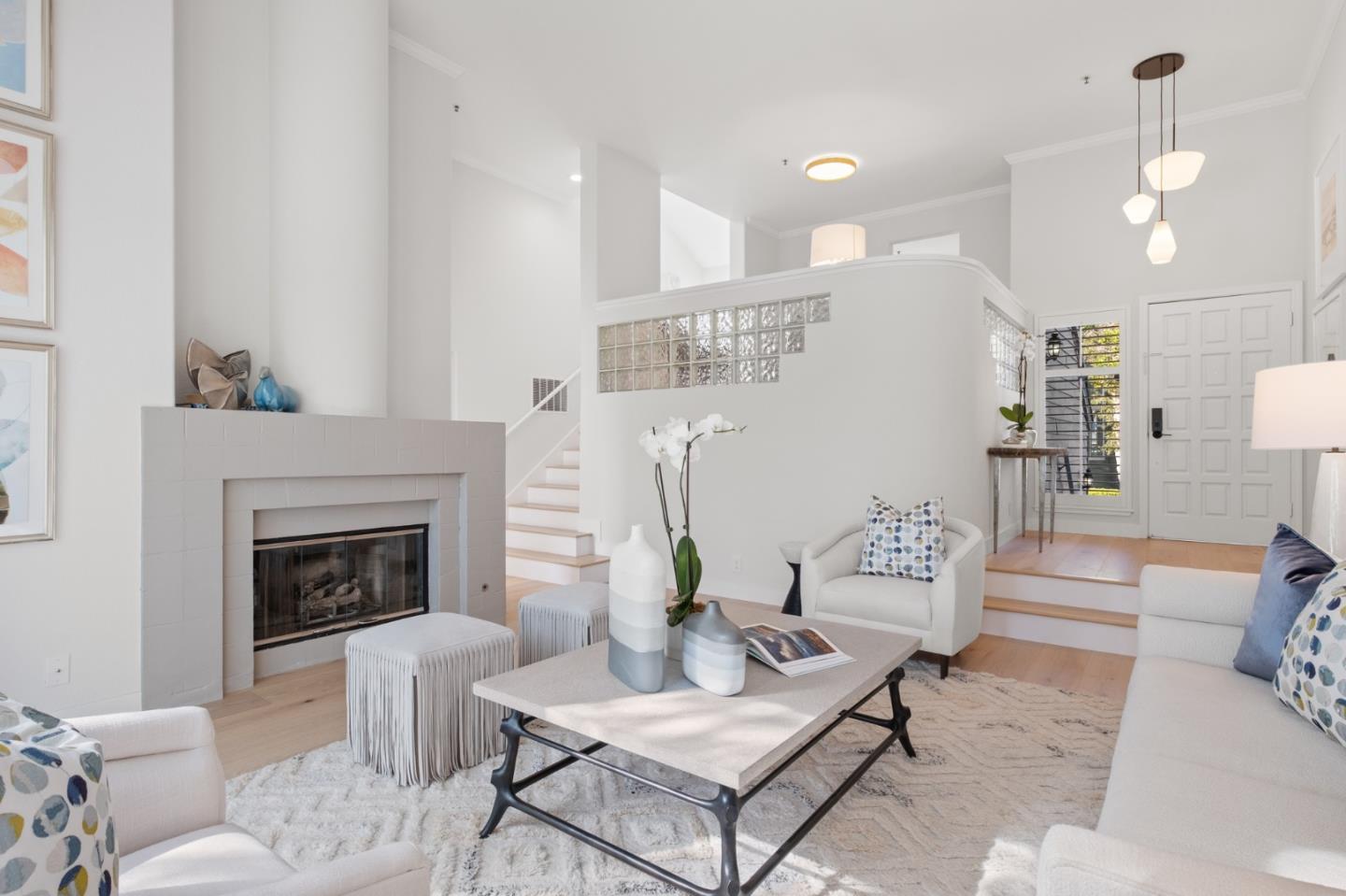 Photo #2: ML82047465 Listing: Photo #2