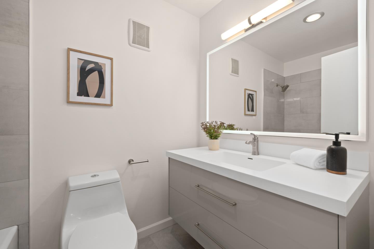 Photo #18: ML82047475 Listing: Photo #18