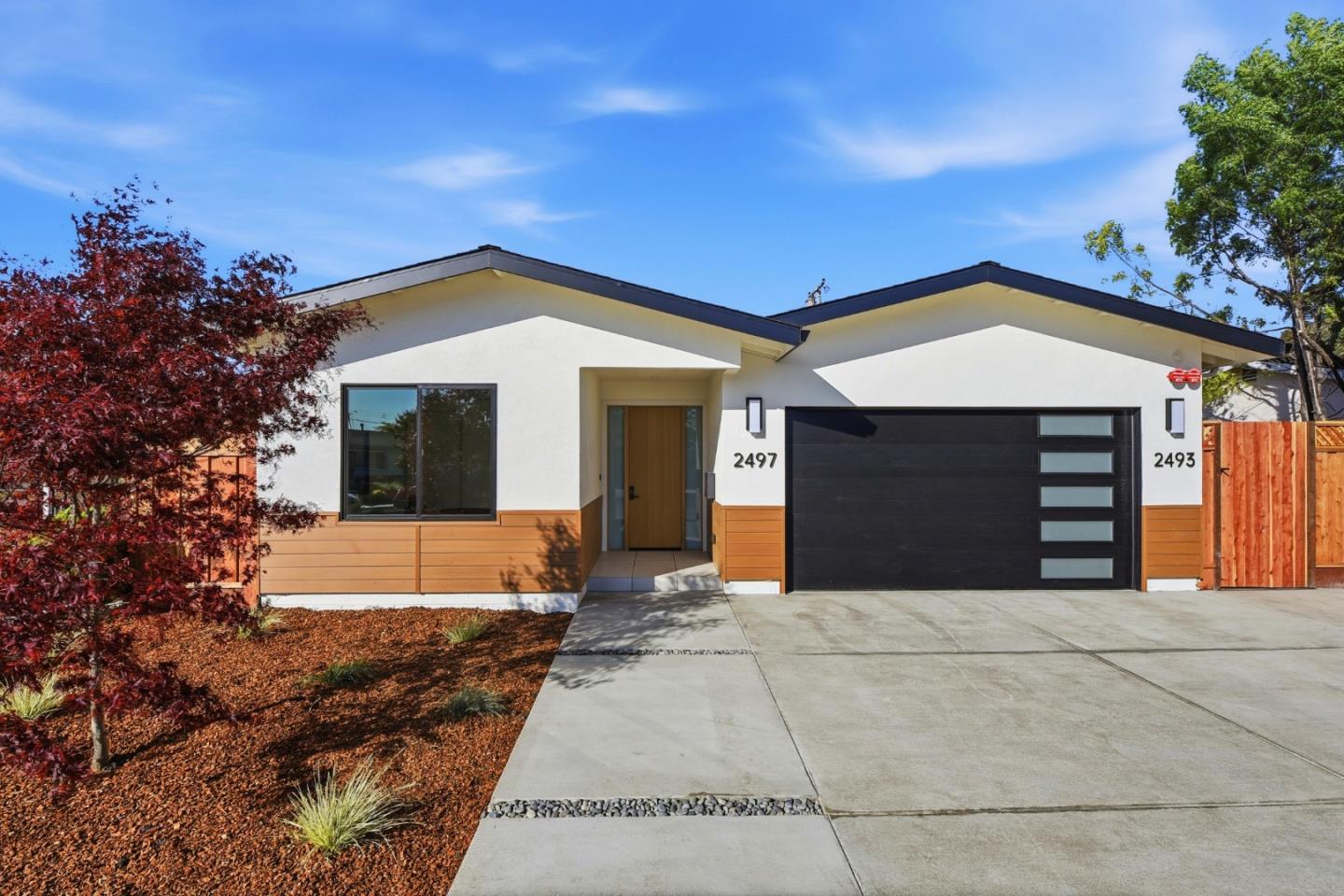 Front Image Thumbnail for ML82047494