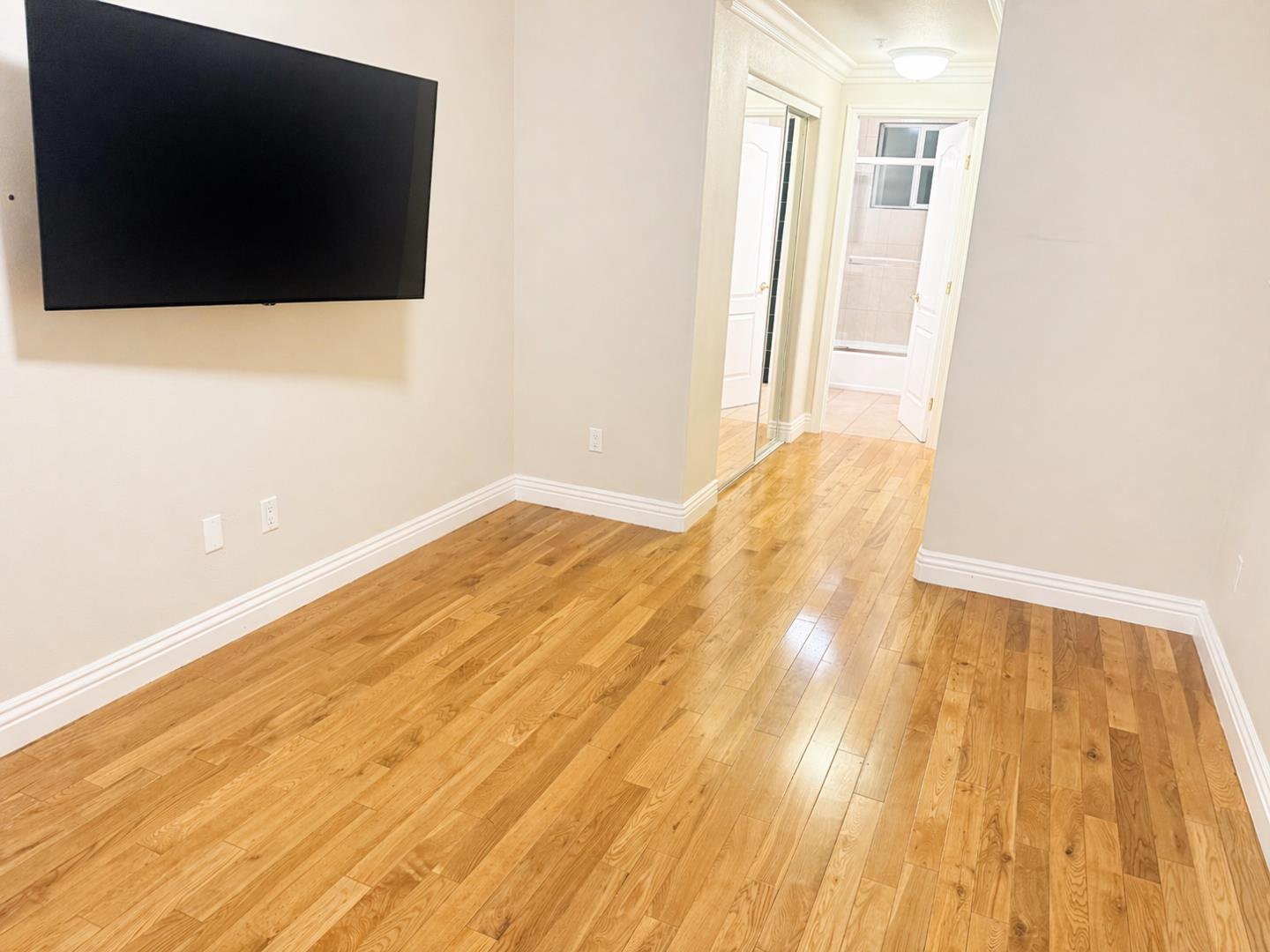 Photo #11: ML82047513 Listing: Photo #11