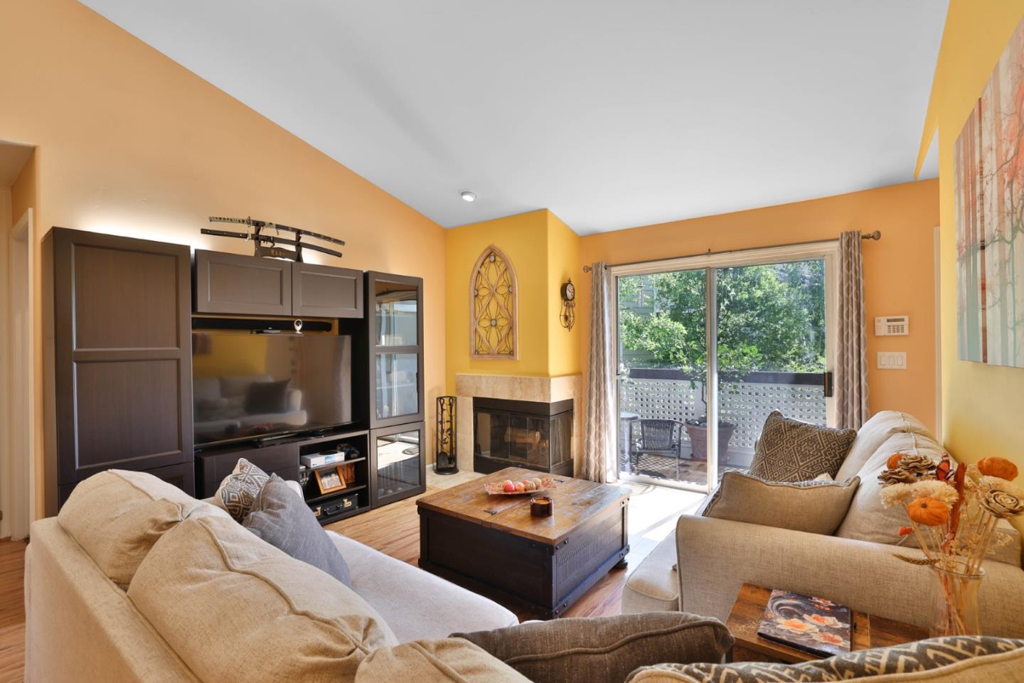 Photo #3: ML82047543 Listing: Photo #3