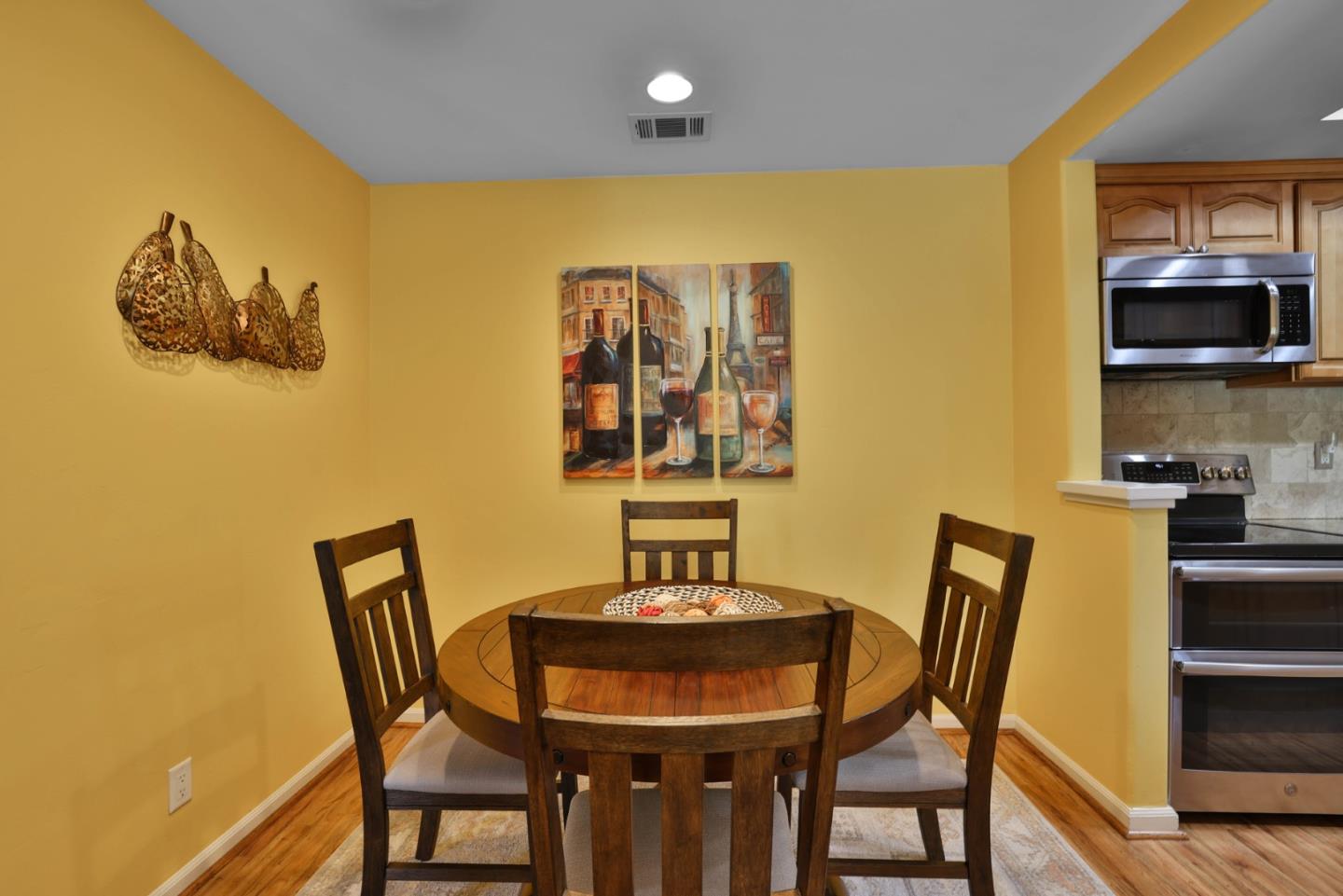 Photo #4: ML82047543 Listing: Photo #4