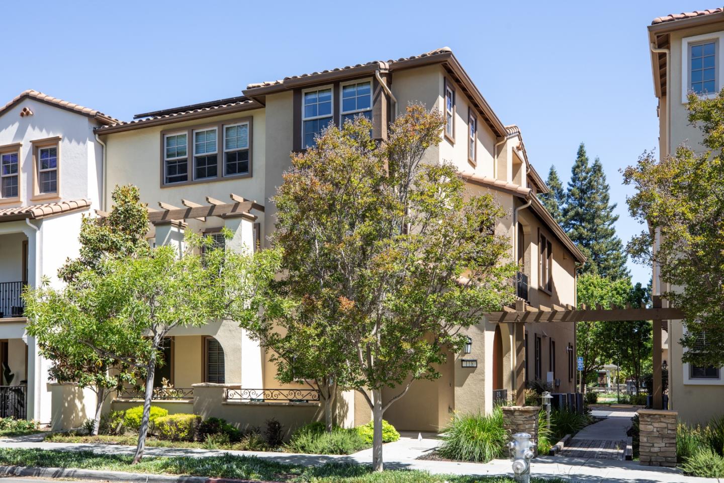 Photo #2: ML82047545 Listing: Photo #2