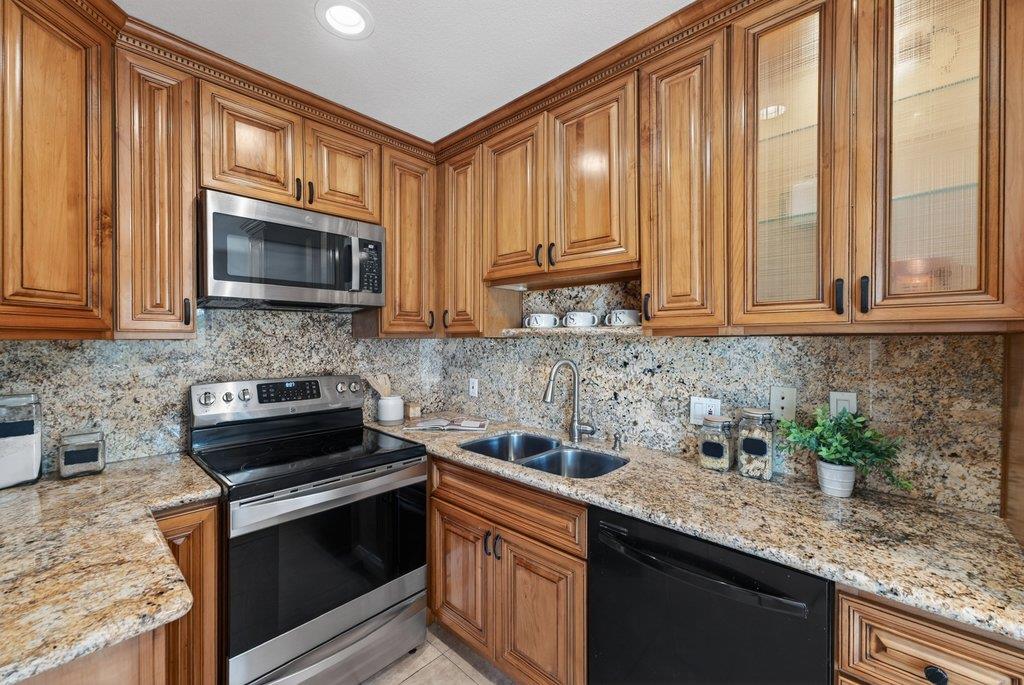 Photo #8: ML82047574 Listing: Photo #8