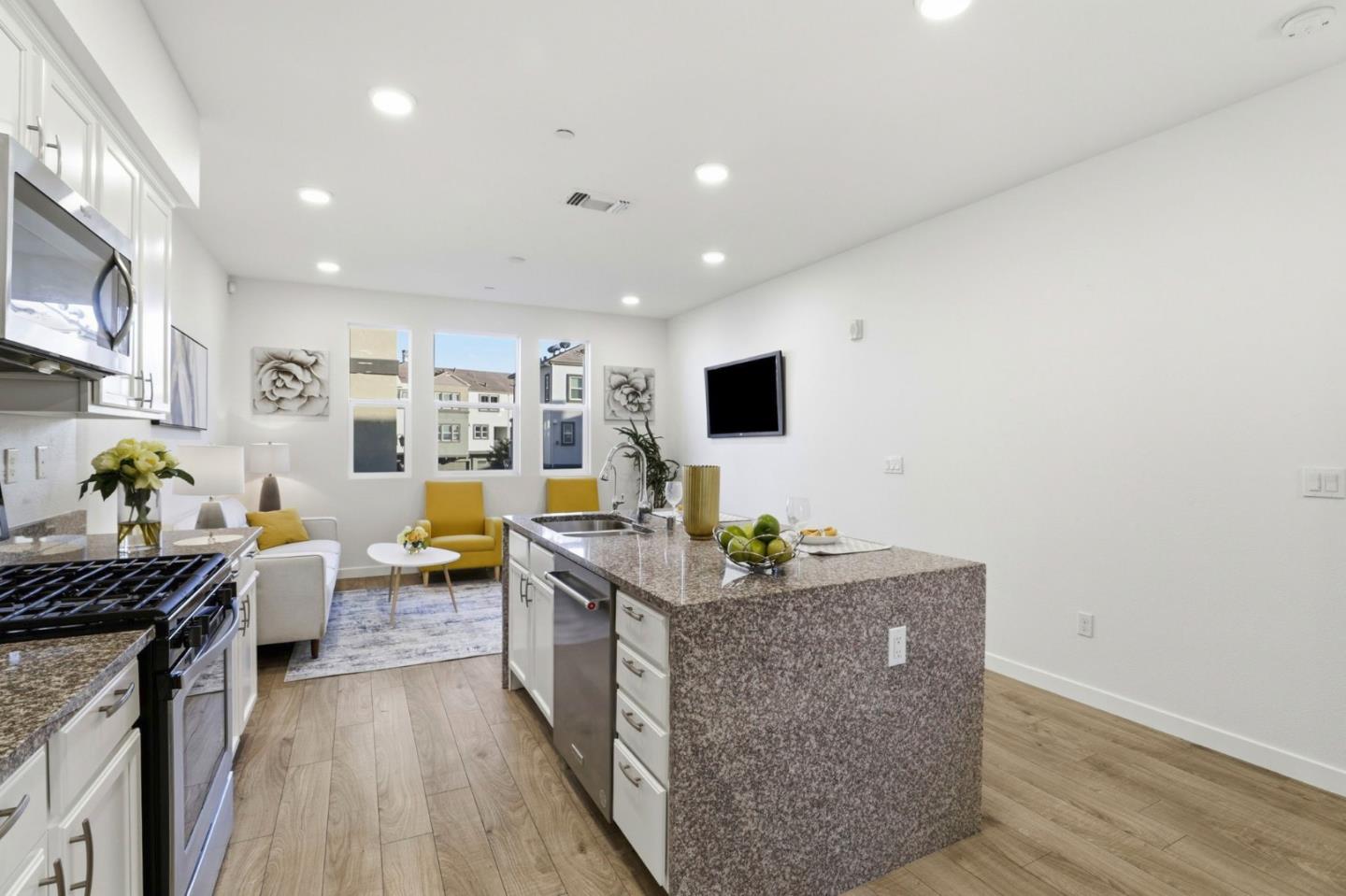 Photo #10: ML82047586 Listing: Photo #10