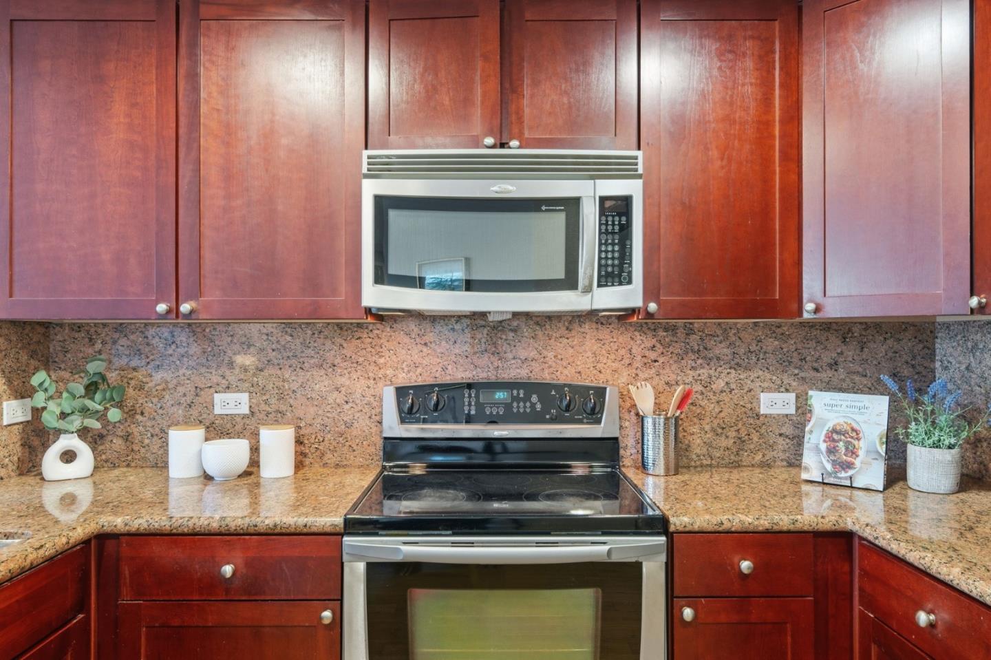 Photo #12: ML82047640 Listing: Photo #12