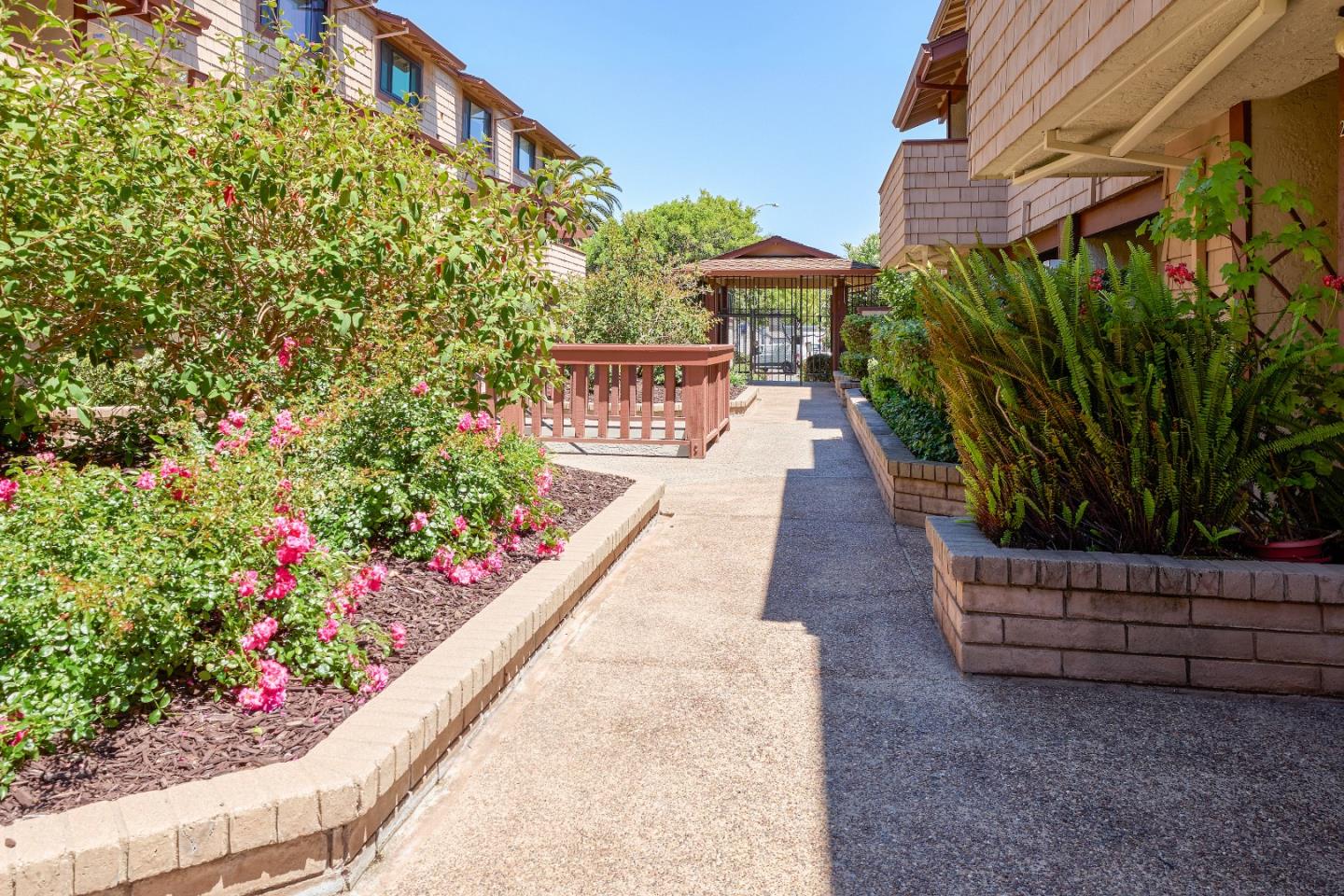 Photo #18: ML82047643 Listing: Photo #18