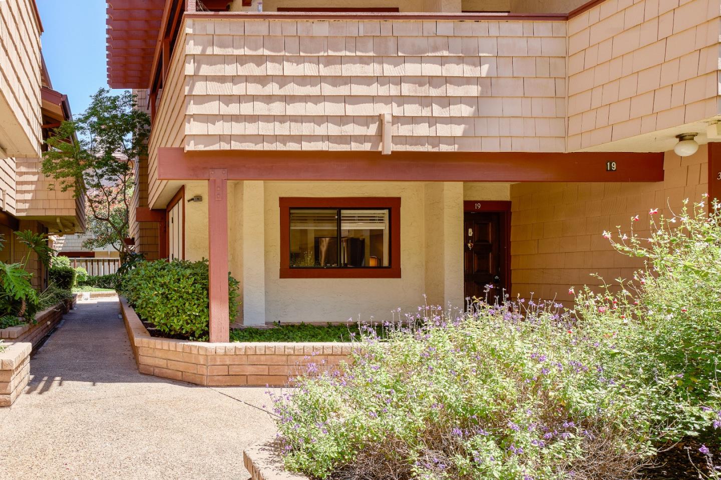 Photo #20: ML82047643 Listing: Photo #20