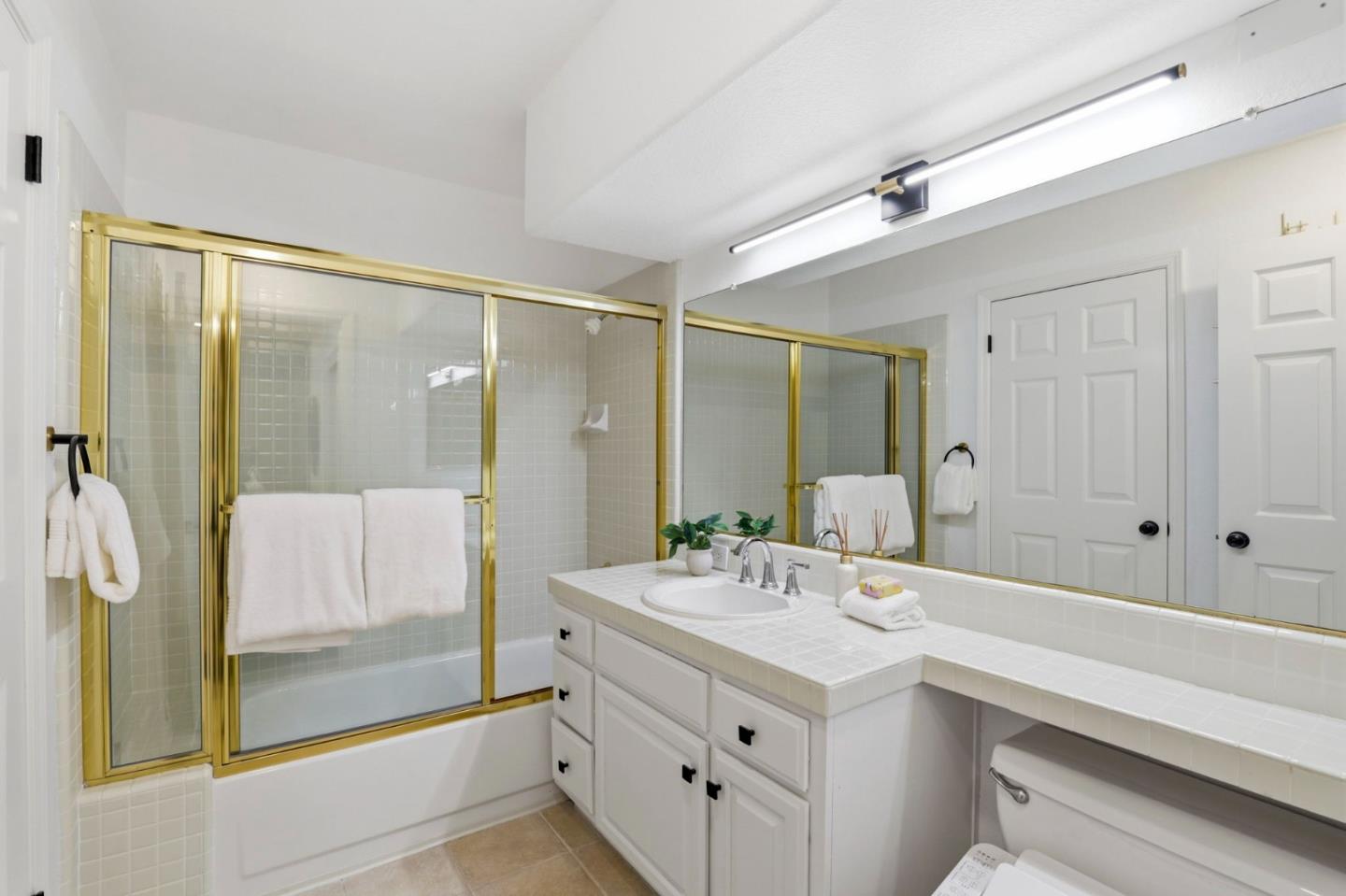Photo #21: ML82047664 Listing: Photo #21