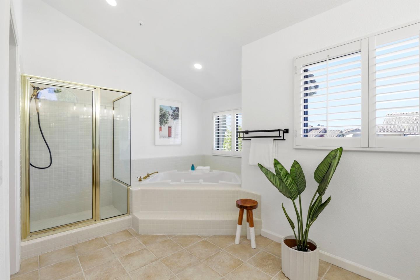 Photo #25: ML82047664 Listing: Photo #25