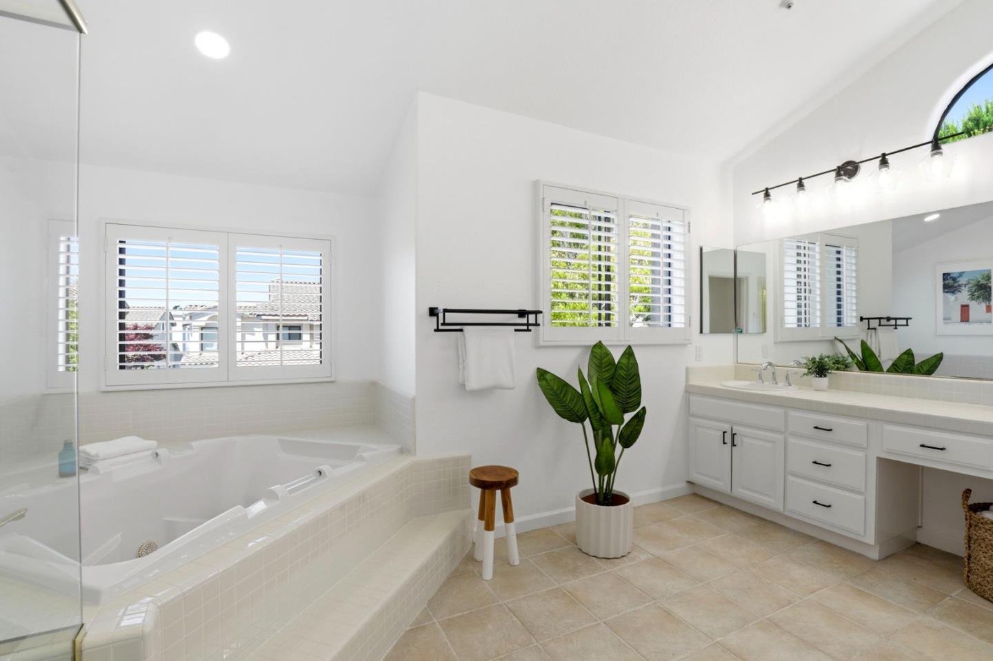 Photo #26: ML82047664 Listing: Photo #26