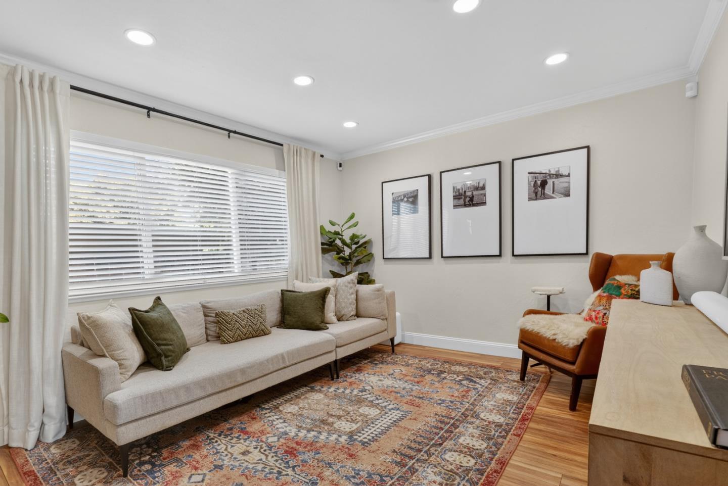Photo #4: ML82047689 Listing: Photo #4