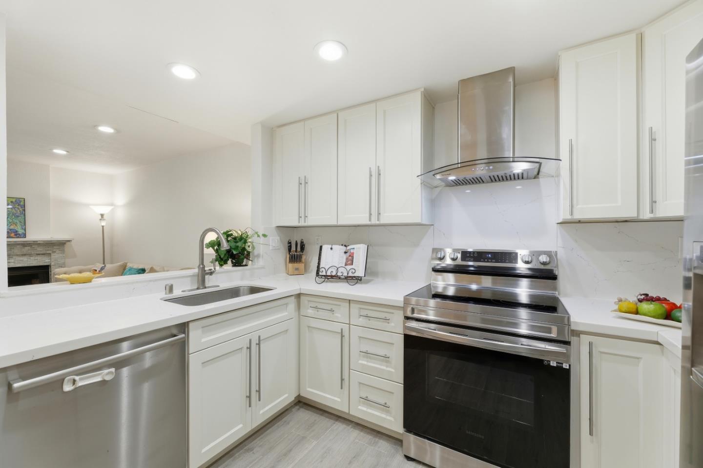 Photo #8: ML82047691 Listing: Photo #8