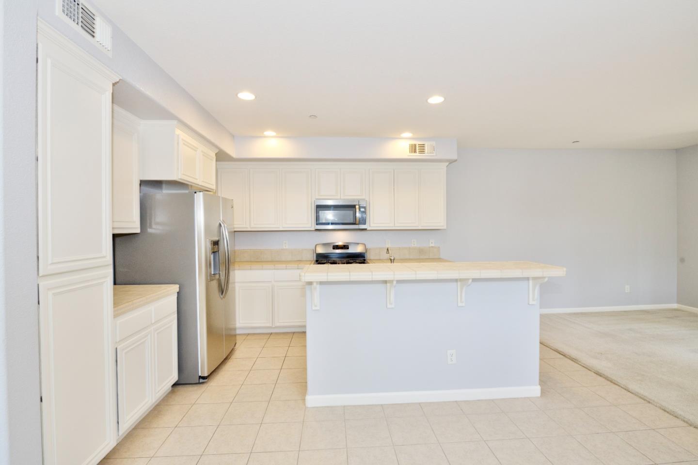 Photo #4: ML82047783 Listing: Photo #4
