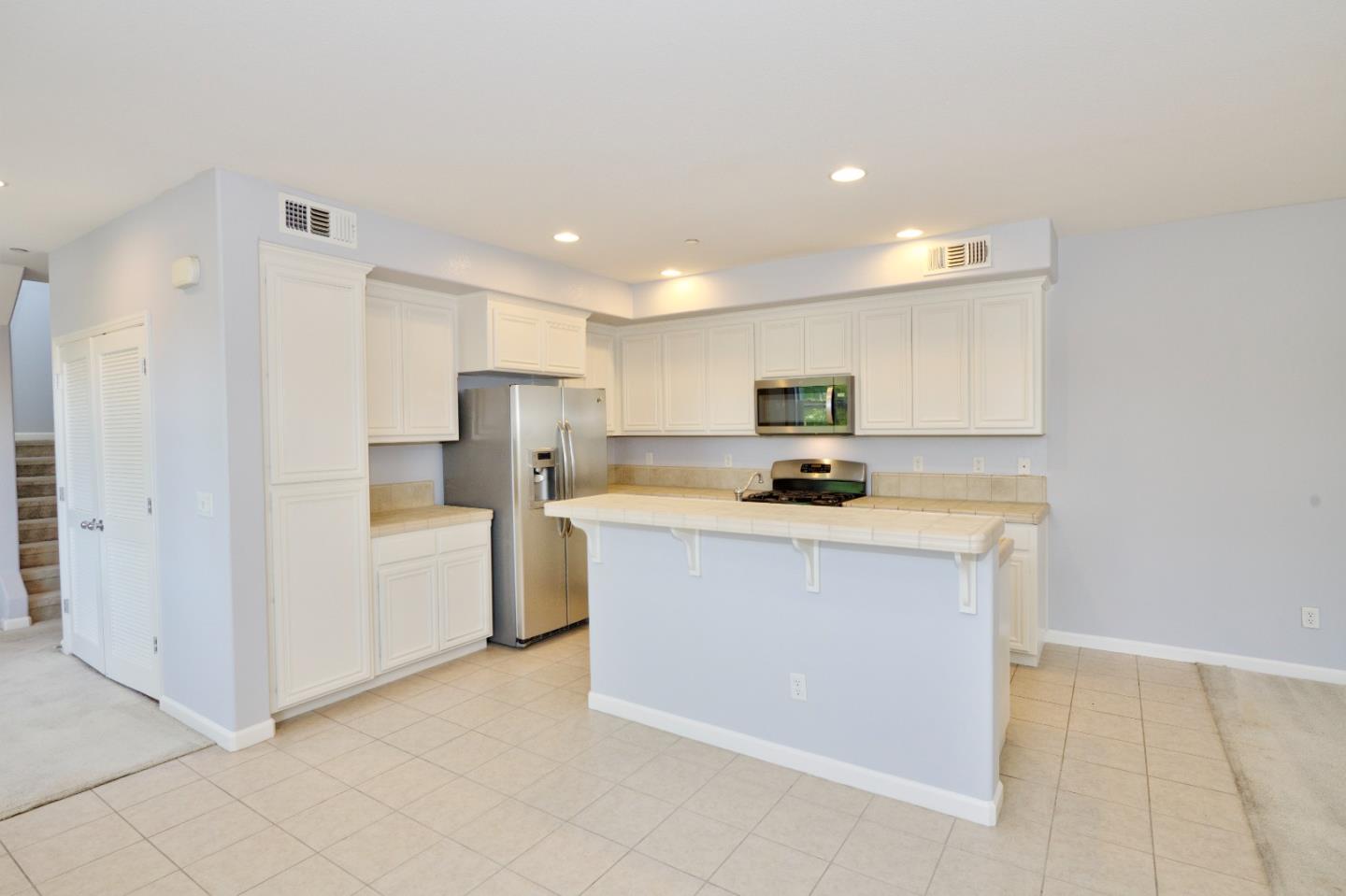 Photo #5: ML82047783 Listing: Photo #5