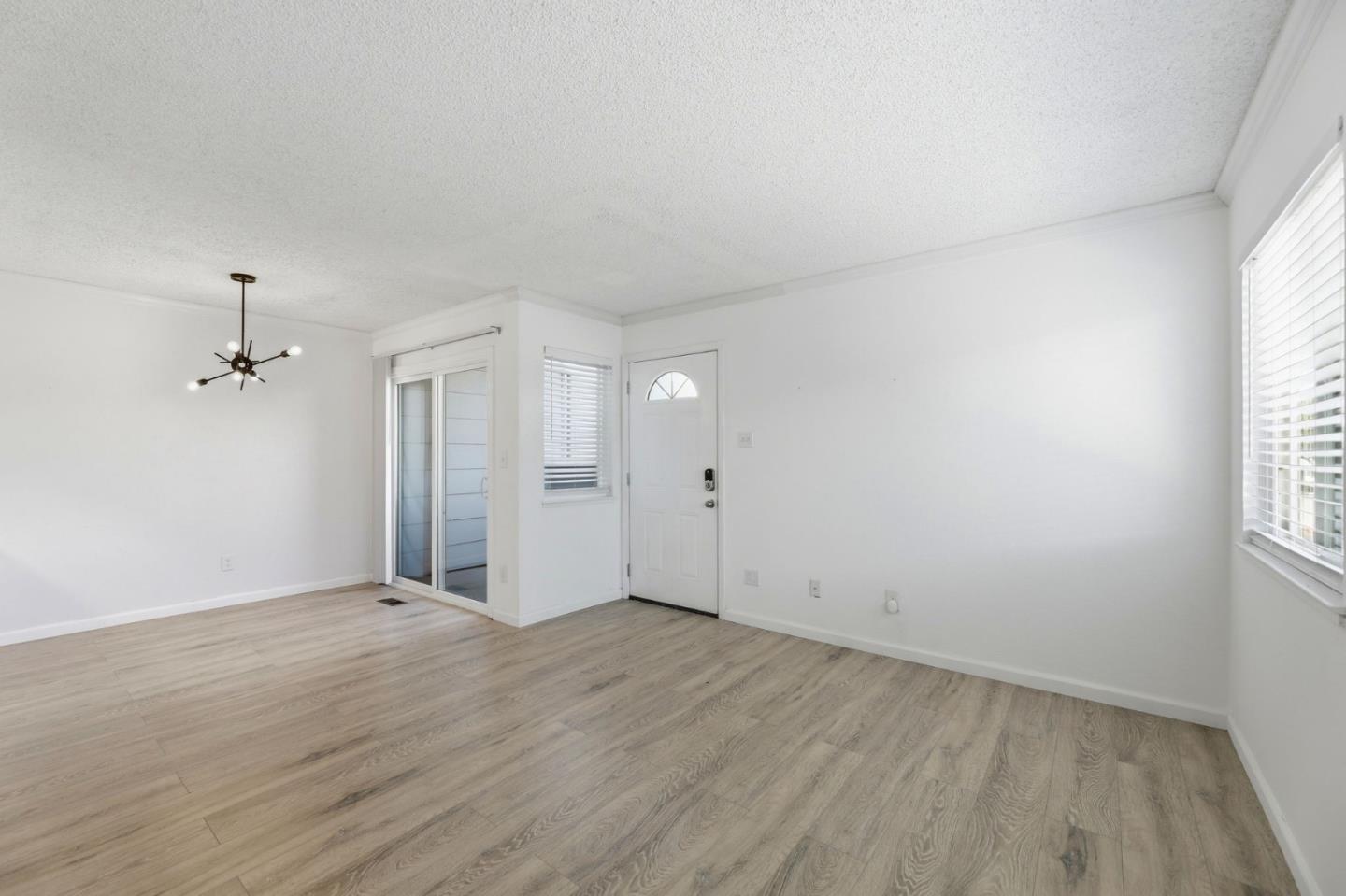 Photo #11: ML82047786 Listing: Photo #11