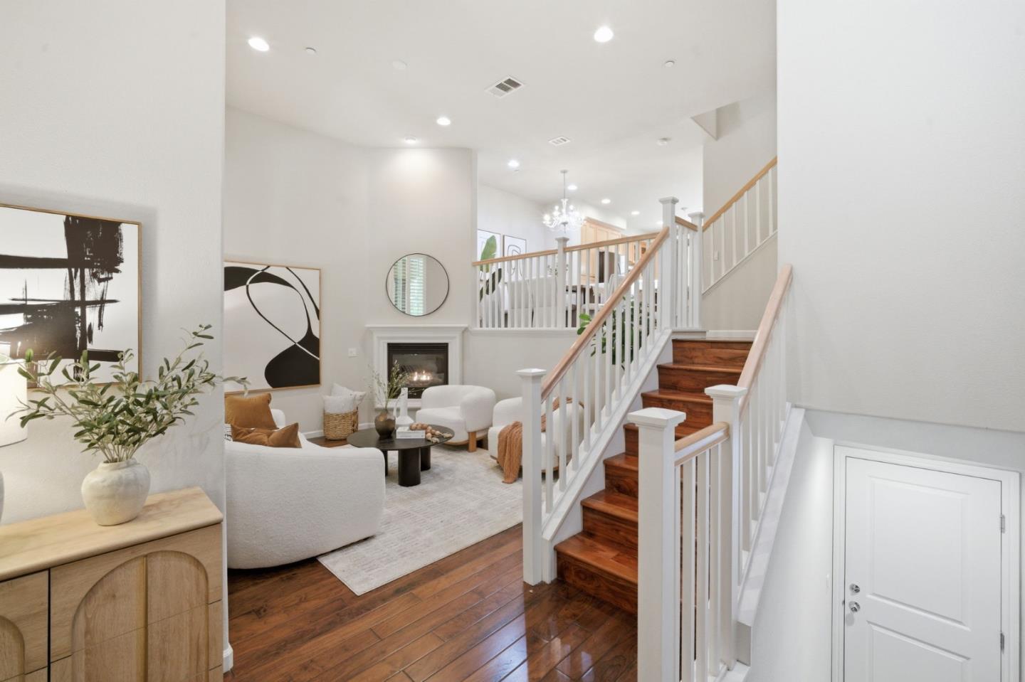 Photo #3: ML82047878 Listing: Photo #3