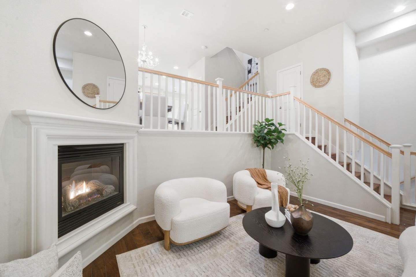 Photo #5: ML82047878 Listing: Photo #5