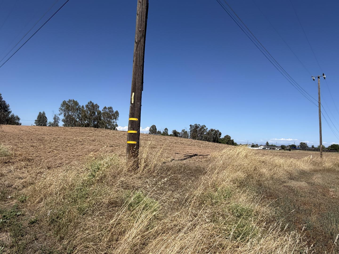 Front Image Thumbnail for ML82047886