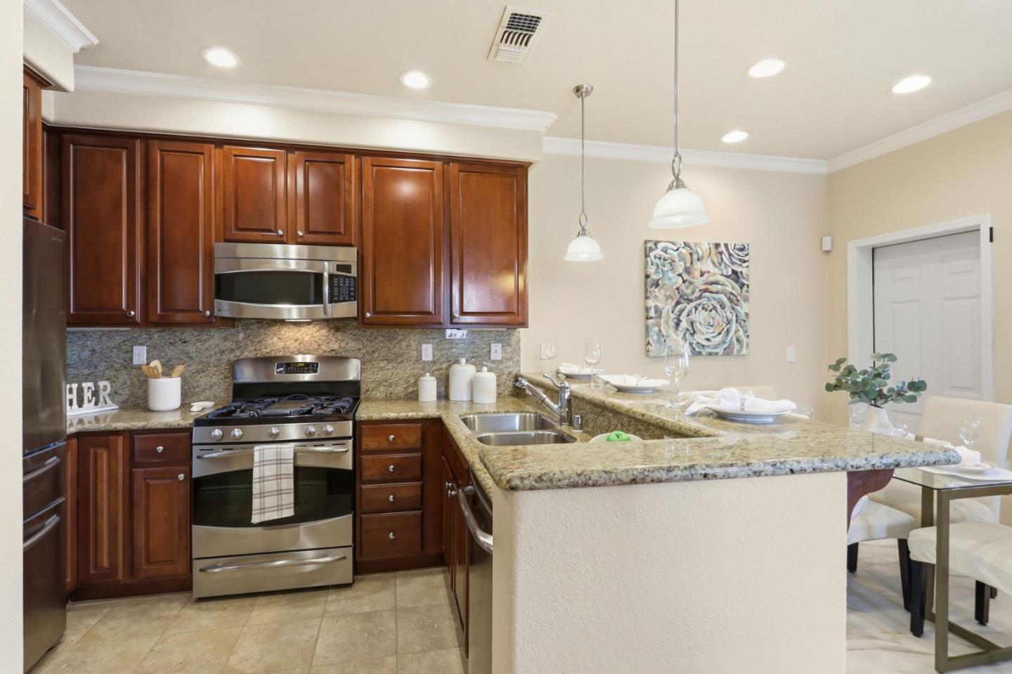 Photo #11: ML82047933 Listing: Photo #11