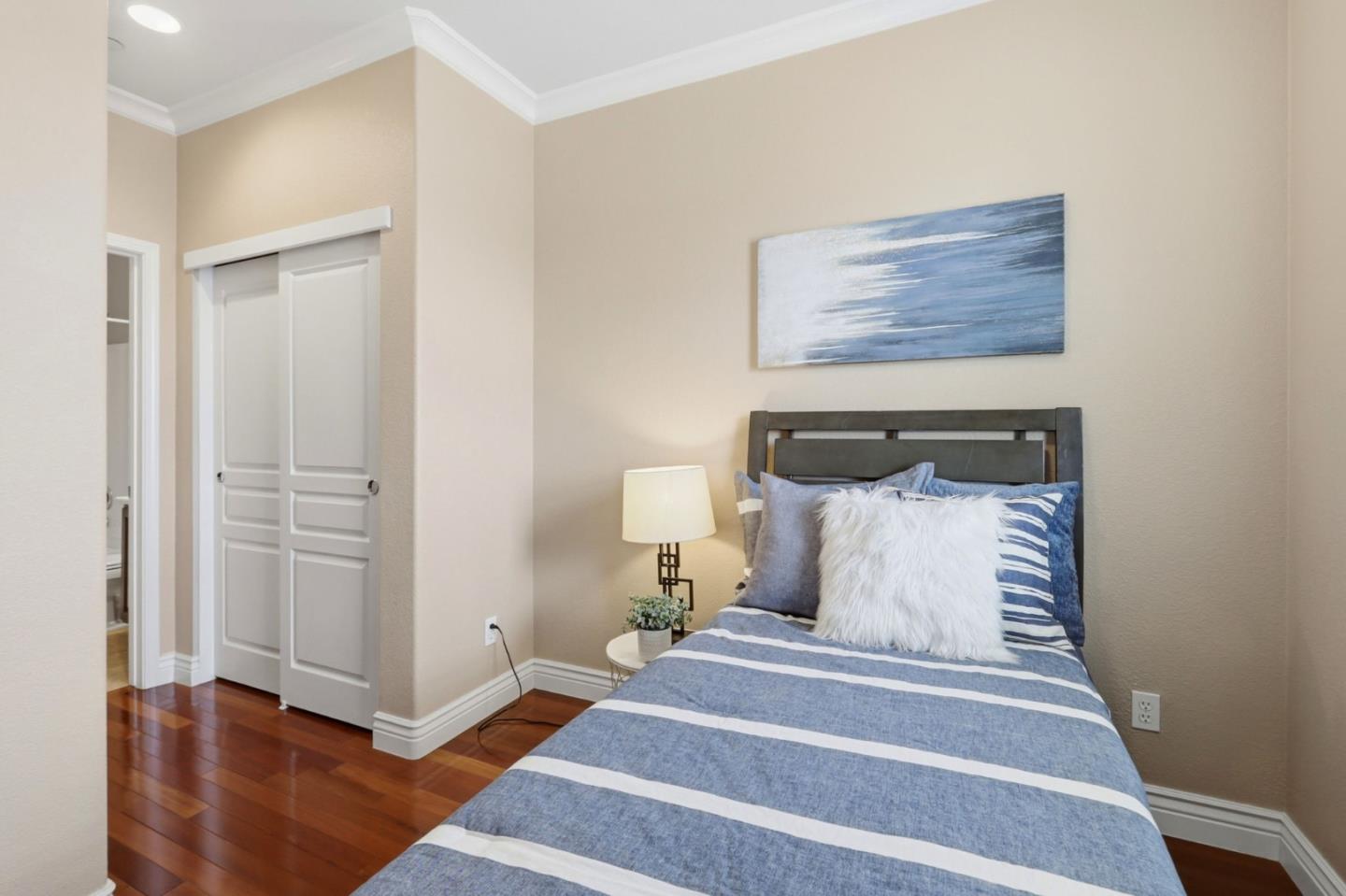 Photo #27: ML82047933 Listing: Photo #27