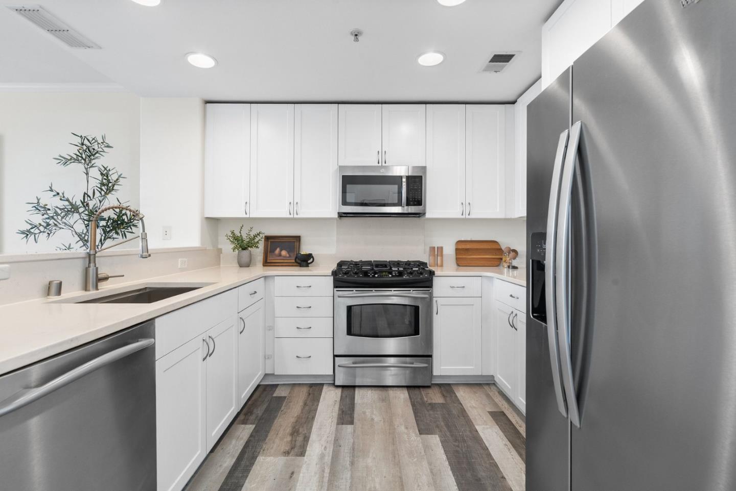 Photo #16: ML82047953 Listing: Photo #16